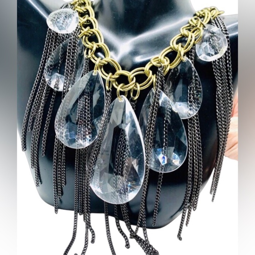 Joan Rivers Elegant Gold and Silver Necklace Crystal Drop Classics Collections.